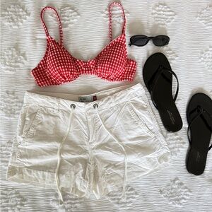 Y2K (2004) Vintage Old Navy Low Rise Cargo Shorts